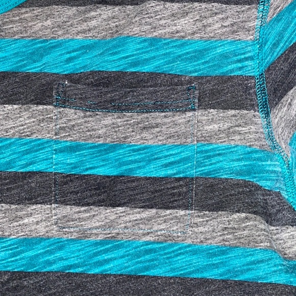 Striped vneck shirt - Picture 3 of 3